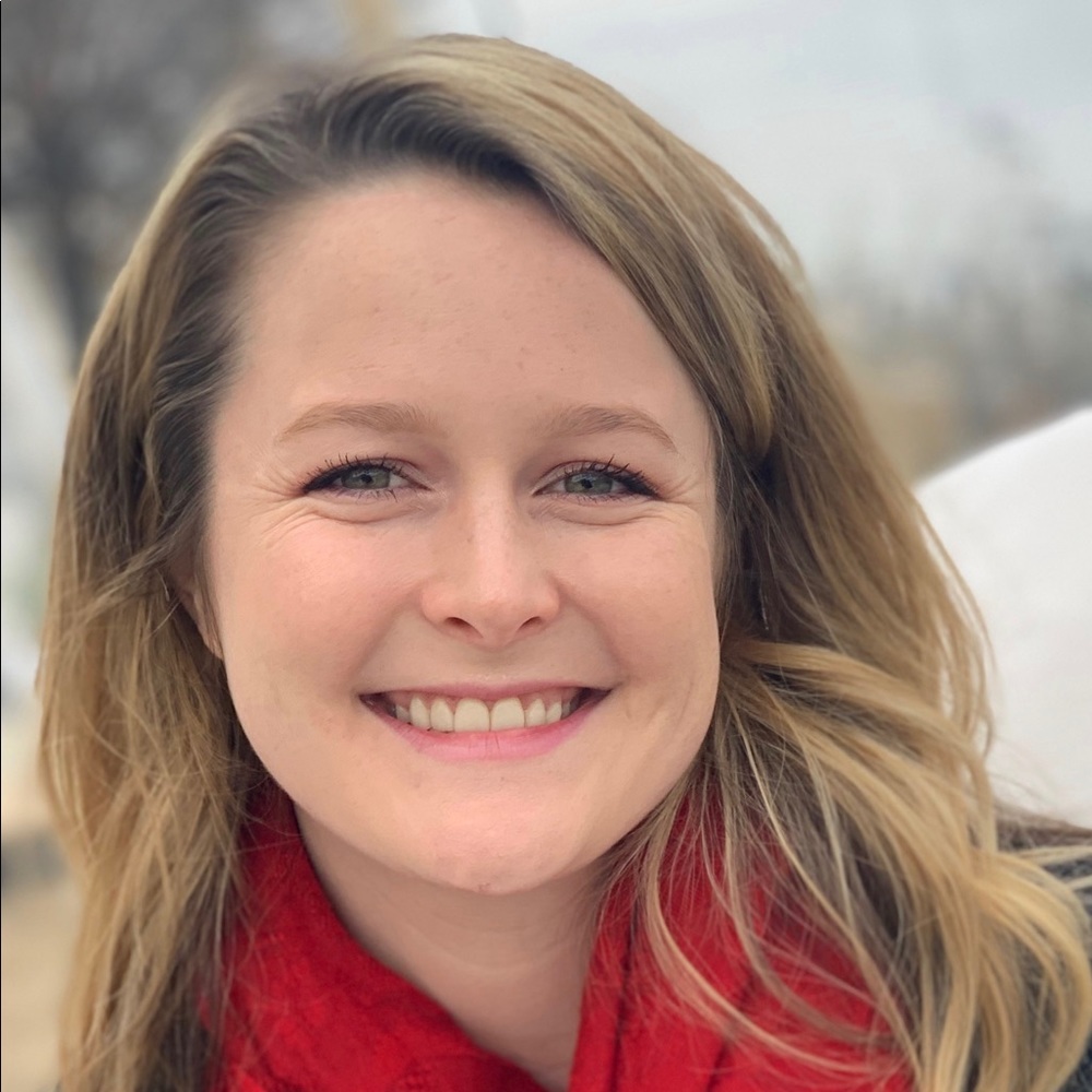 Meet your Posher, Leah